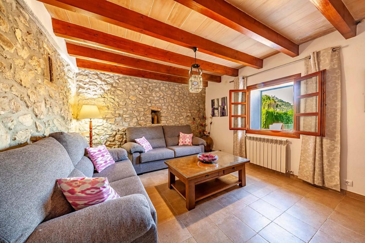 Villa Mala Garbo By Sealand Villas Pollença Exteriör bild